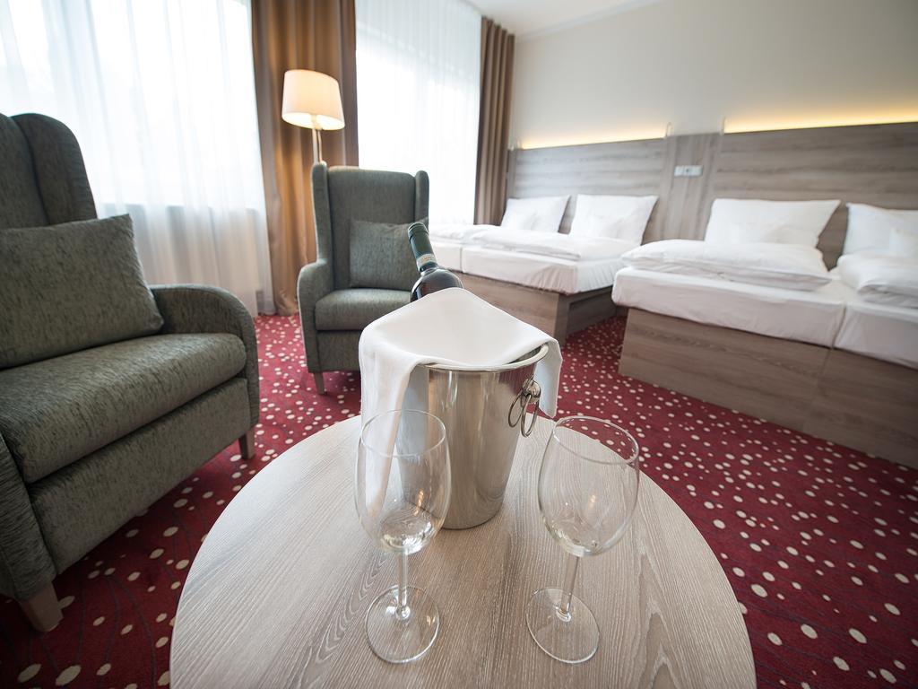 Ea Hotel Kraskov Stary Dvur ห้อง รูปภาพ
