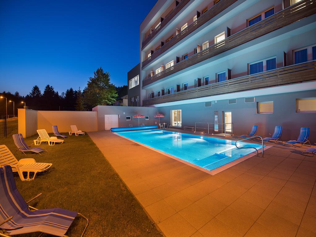 Ea Hotel Kraskov Stary Dvur ภายนอก รูปภาพ